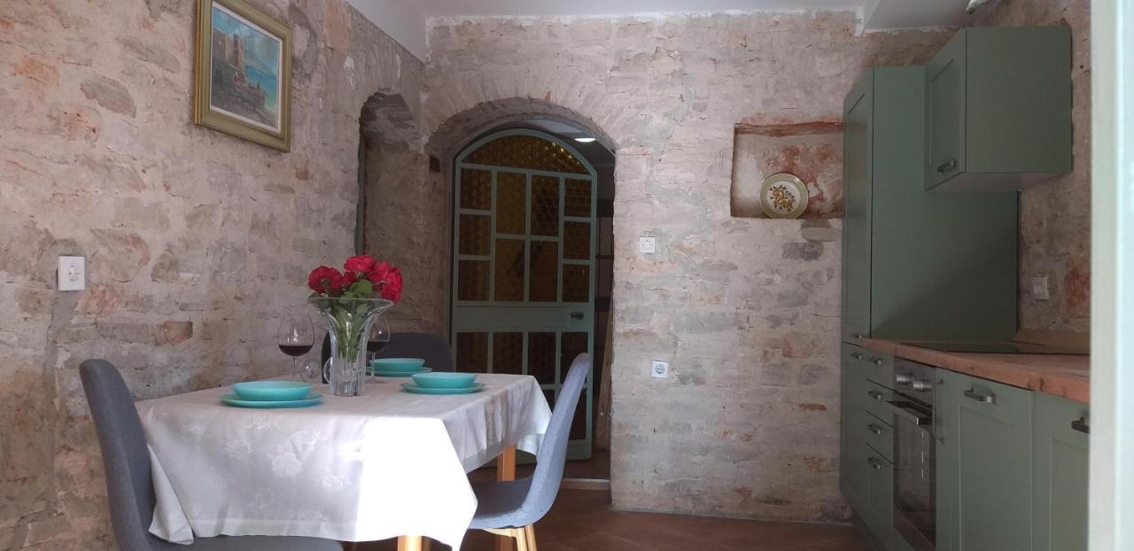 Sanja Apartments Sveti Servul Novigrad Istria Exteriör bild